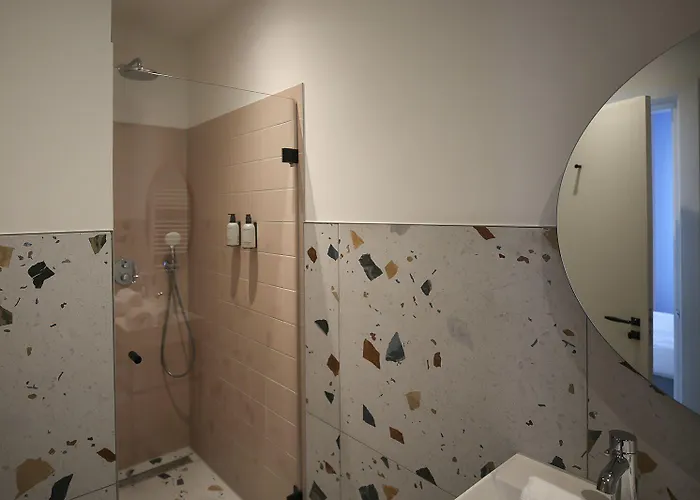 Bries - Scheveningen 3* Haga