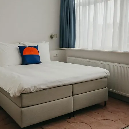 Bries - Scheveningen 3* Hága