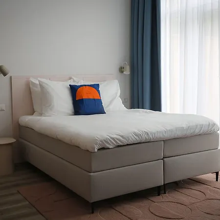 Bries - Scheveningen Szálloda 3*