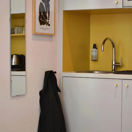 Bries - Scheveningen Hotel La Haya